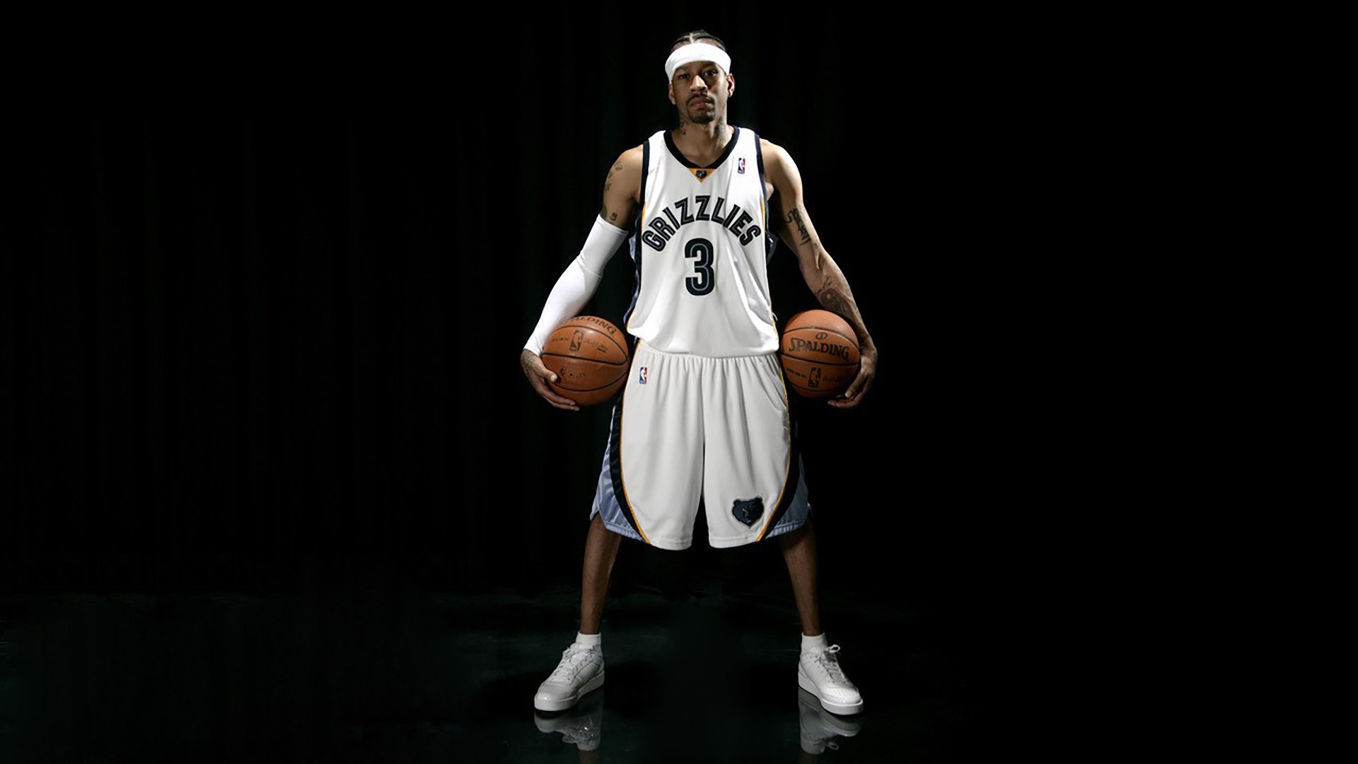 雄鹿速胜灰熊,克莱持续制造杀伤,一场战术与意志的较量