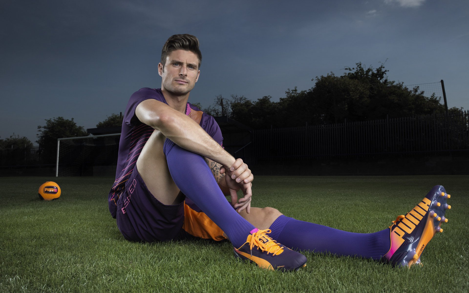 塞维利亚力克哥伦比亚,布鲁诺带队取胜,诠释足球的战术之美