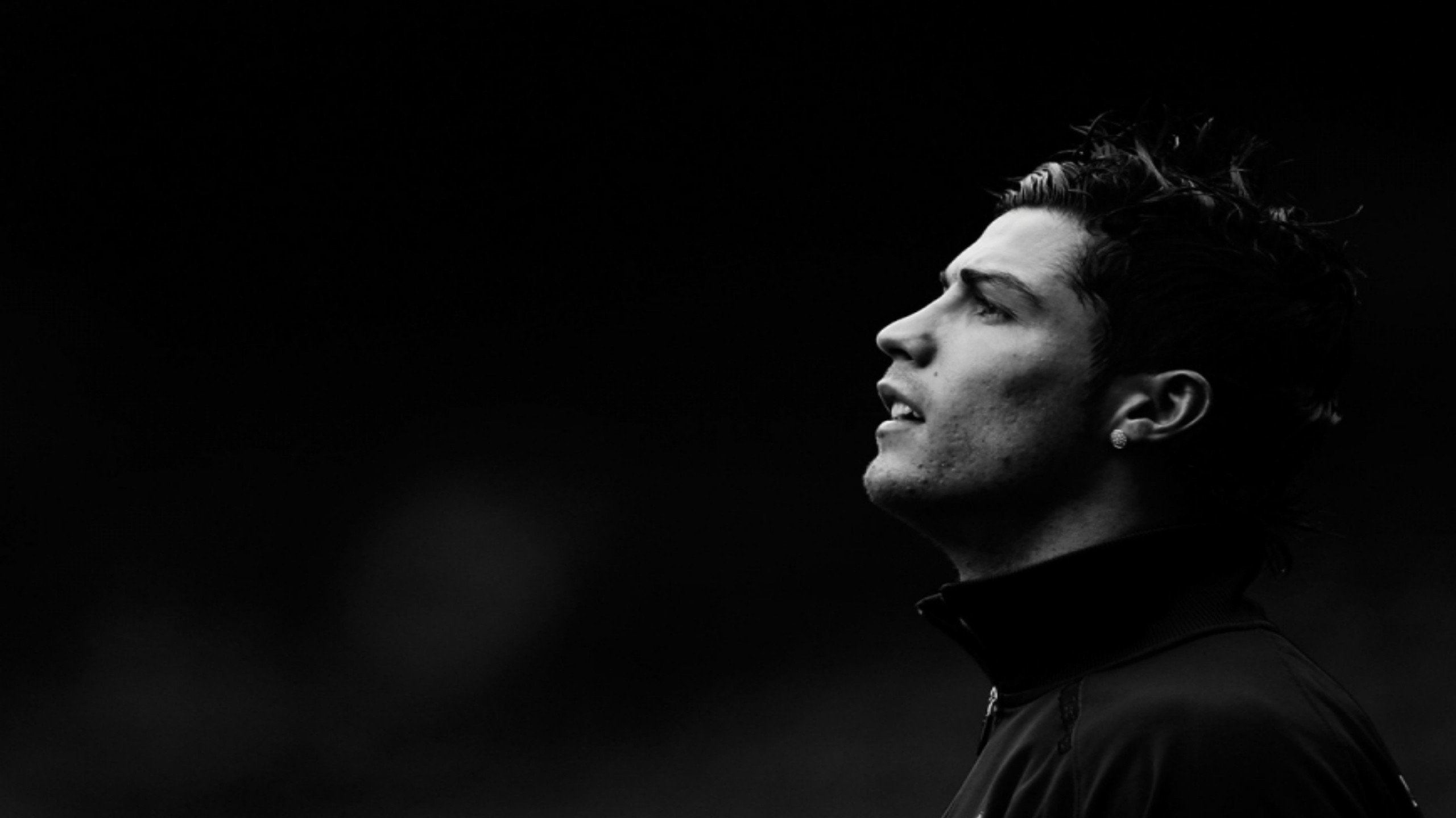 孤胆英雄的逆袭，京多安在伊拉克对阵摩纳哥的绝境中，用压力淬炼出唯一的光芒